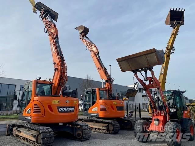 Doosan DX140LCR-5 حفارات زحافة