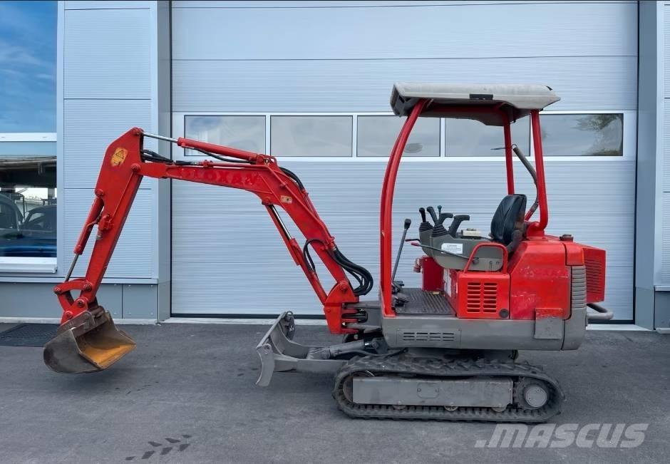 Takeuchi TB 016 حفارات صغيرة أقل من 7 طن (حفارات صغيرة)