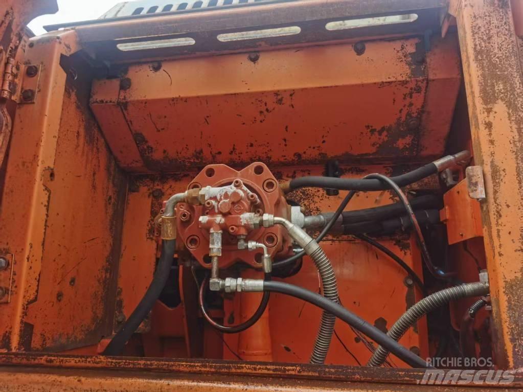 Doosan DX 300 LC حفارات وسط 7 طن - 12 طن
