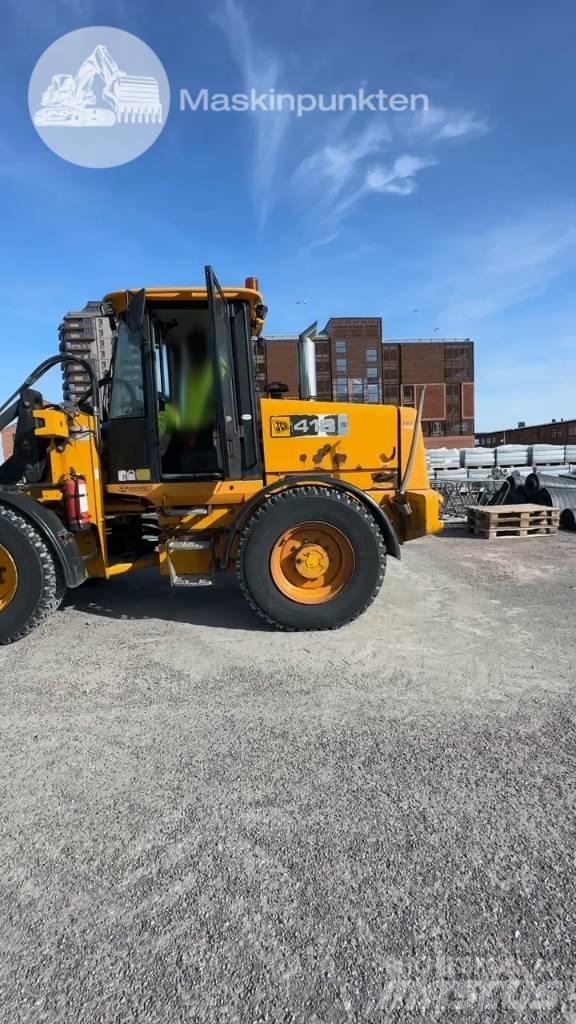 JCB 412 S لوادر بعجل