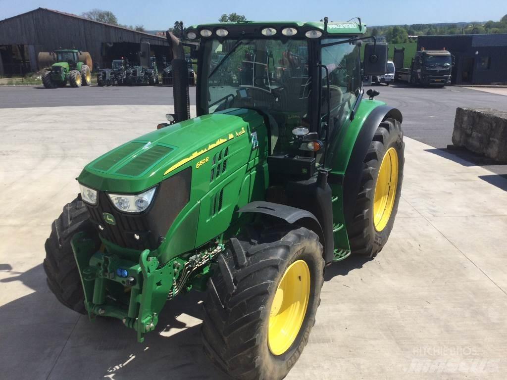 John Deere 6150R الجرارات