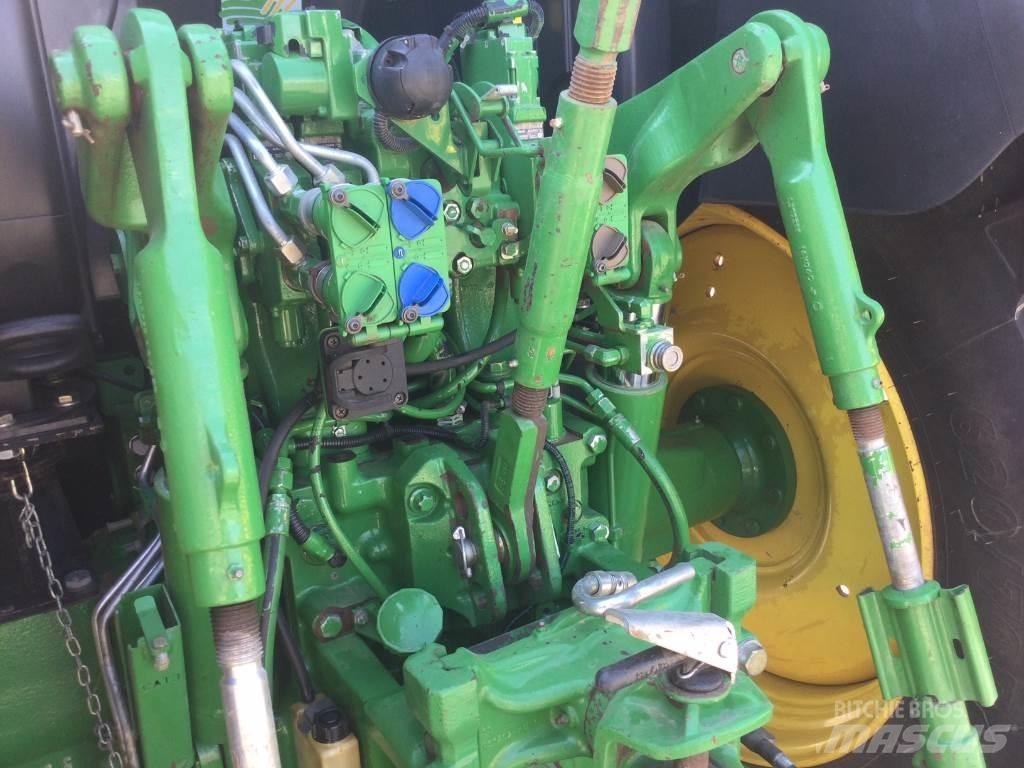 John Deere 6150R الجرارات