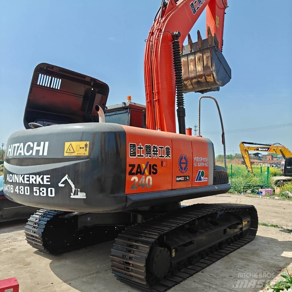 Hitachi 240LC-3 حفارات زحافة