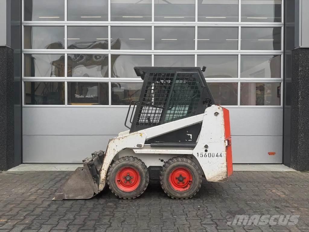 Bobcat S70 لوادر انزلاقية التوجيه
