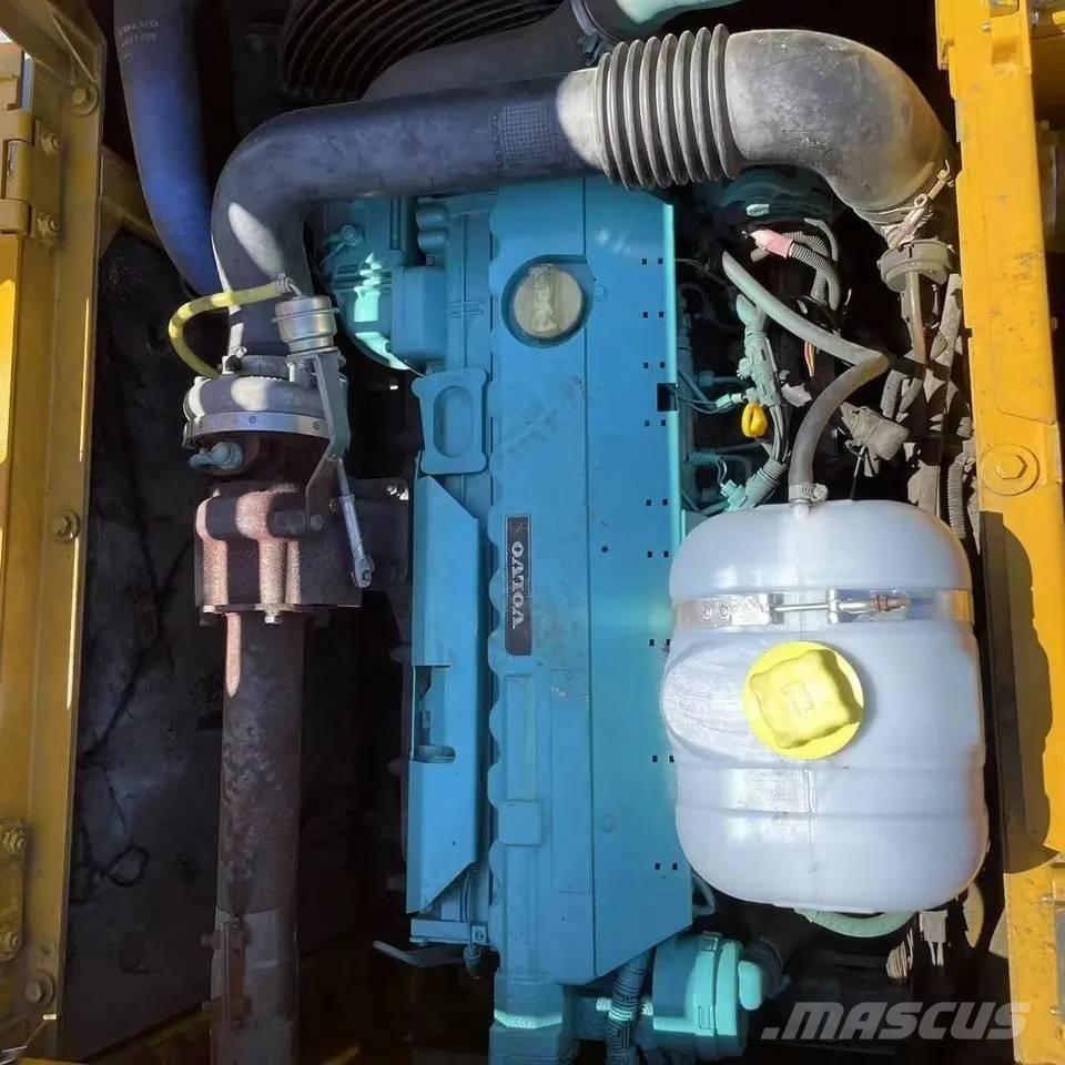 Volvo EC210B حفارات زحافة