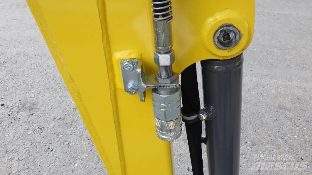 Wacker Neuson 803-2 حفارات زحافة