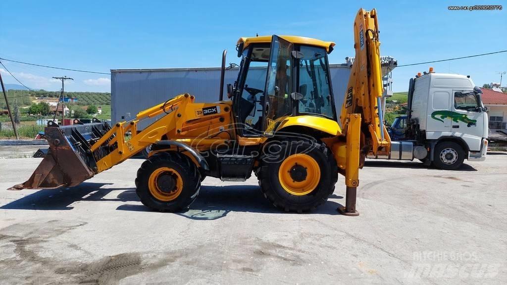 JCB 3 CX لوادر ذات جرافات عكسية