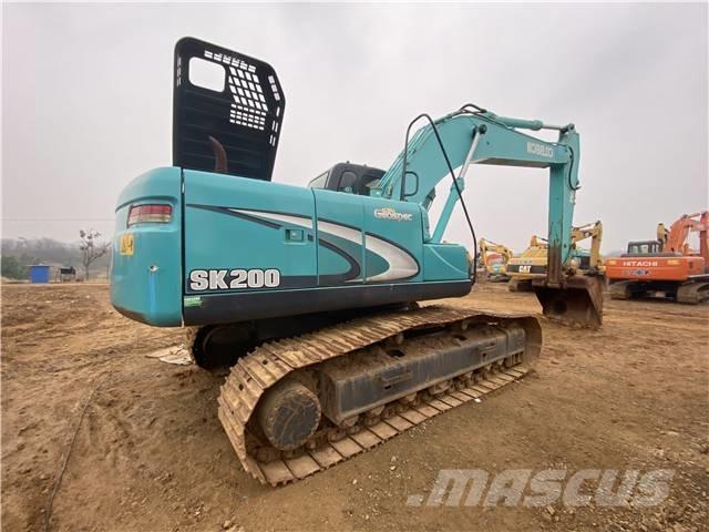 Kobelco SK 200 حفارات زحافة