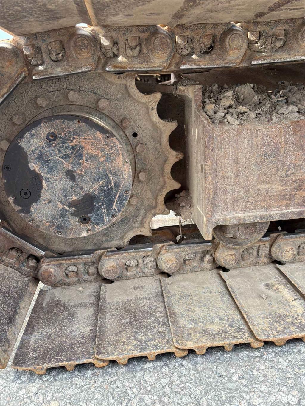 Doosan DX140cr Crawler excavators