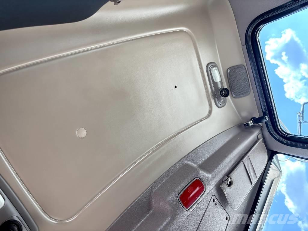 Peterbilt 357 وحدات الجر