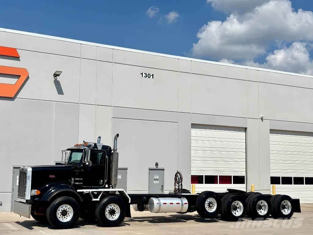 Peterbilt 357 وحدات الجر