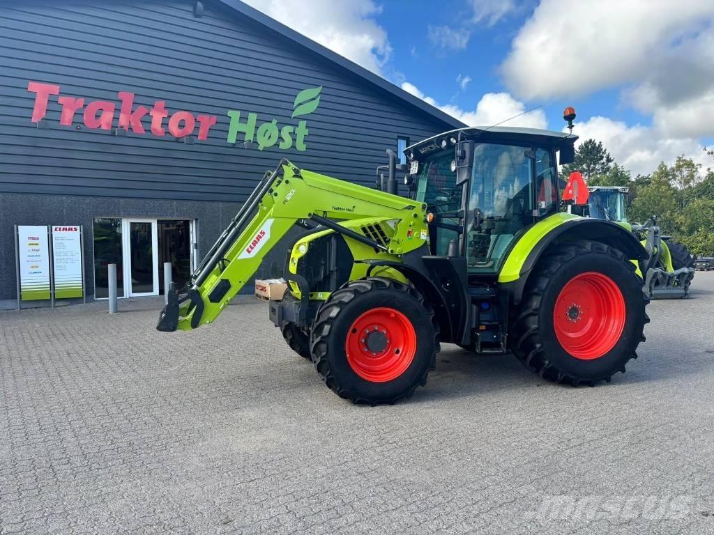CLAAS ARION 530 CIS الجرارات