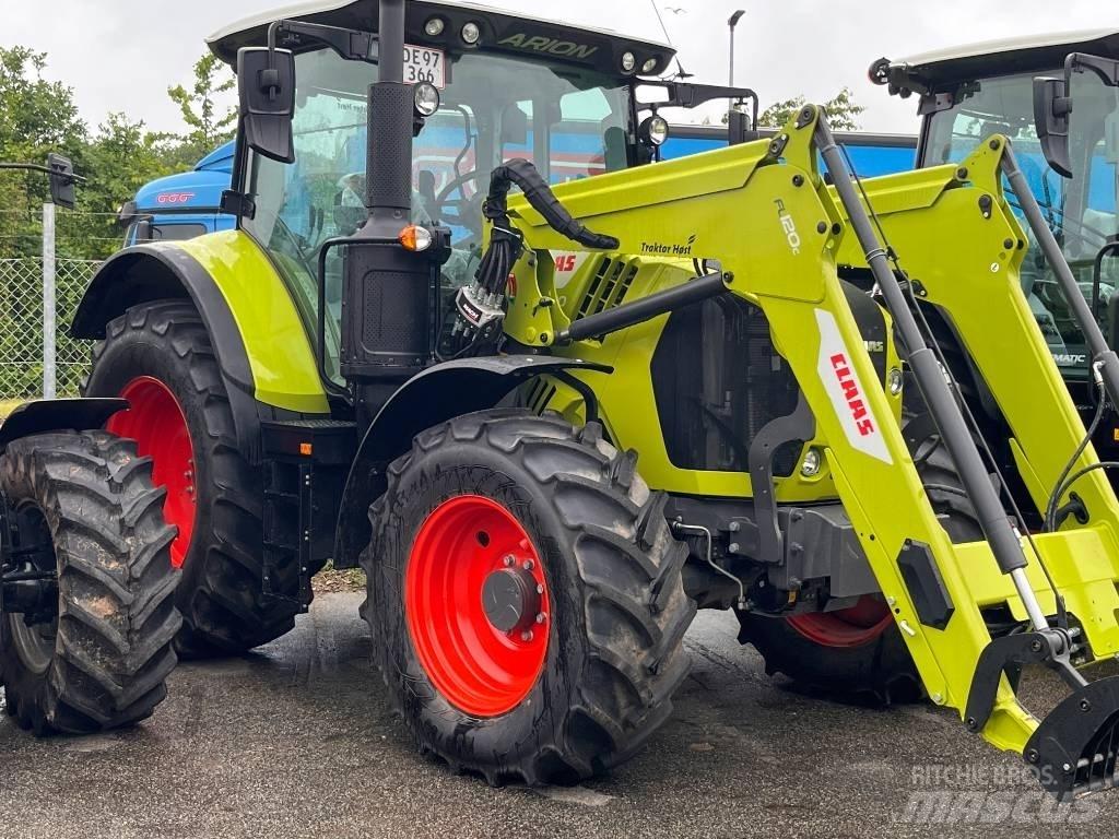 CLAAS ARION 530 CIS الجرارات