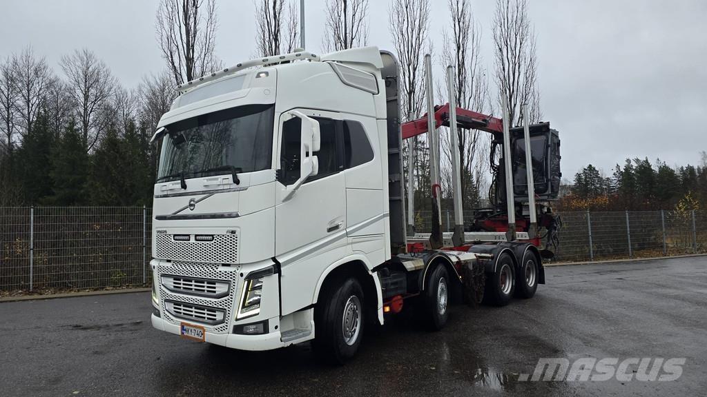 Volvo FH شاحنات الرافعات