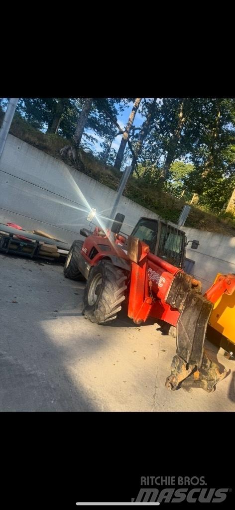 Manitou 1740 مناولات متداخلة