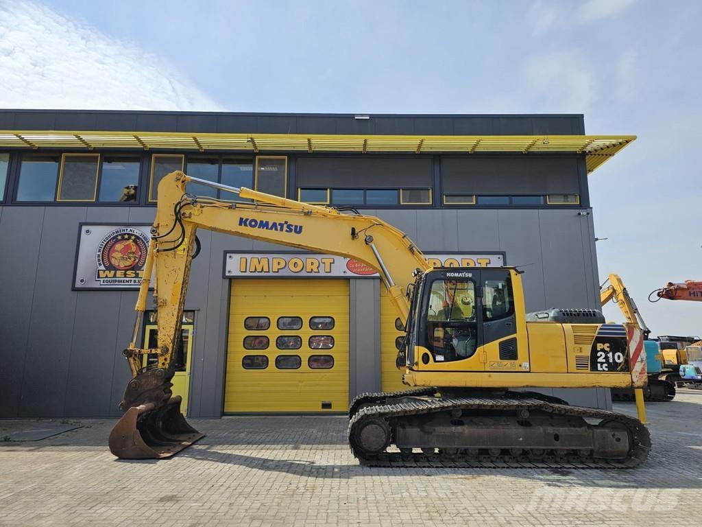 Komatsu PC210LC-8 حفارات زحافة