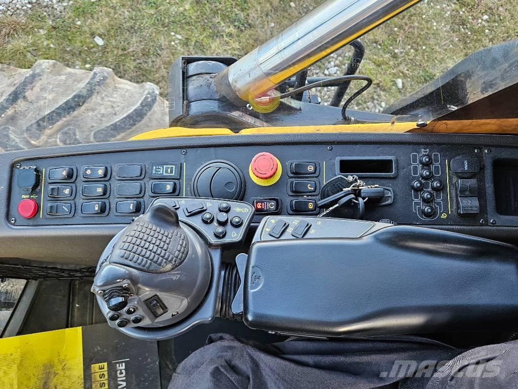 Ponsse Scorpion King حصادات