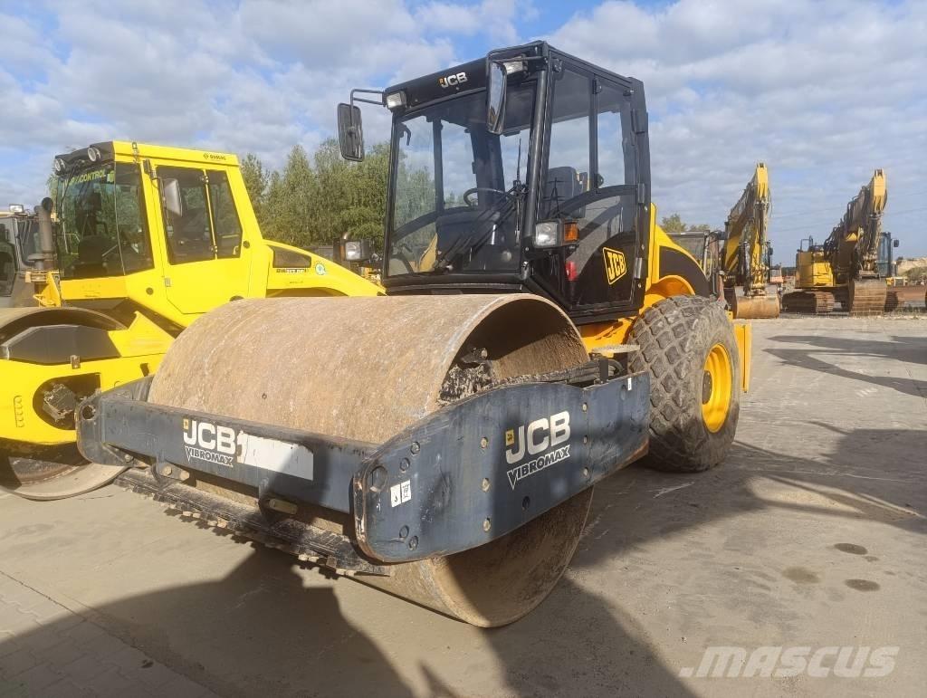 JCB Vibromax VM 115 مداحل أحادية الأسطوانة