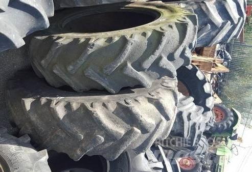  Pneus 12.4R24 الإطارات والعجلات والحافات