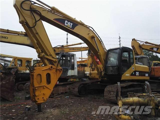 CAT 320 C حفارات زحافة