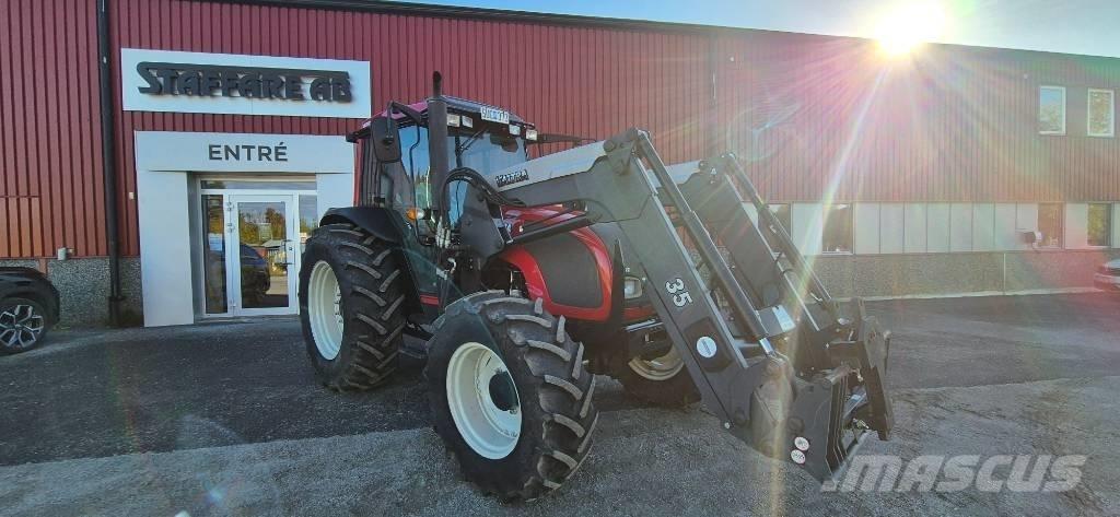 Valtra A 72 الجرارات