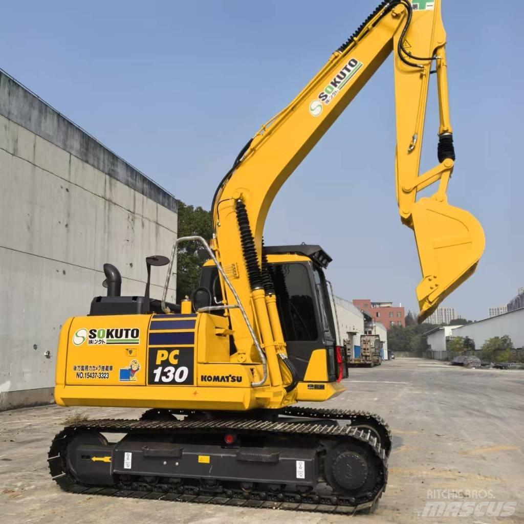 Komatsu PC130-7 حفارات زحافة