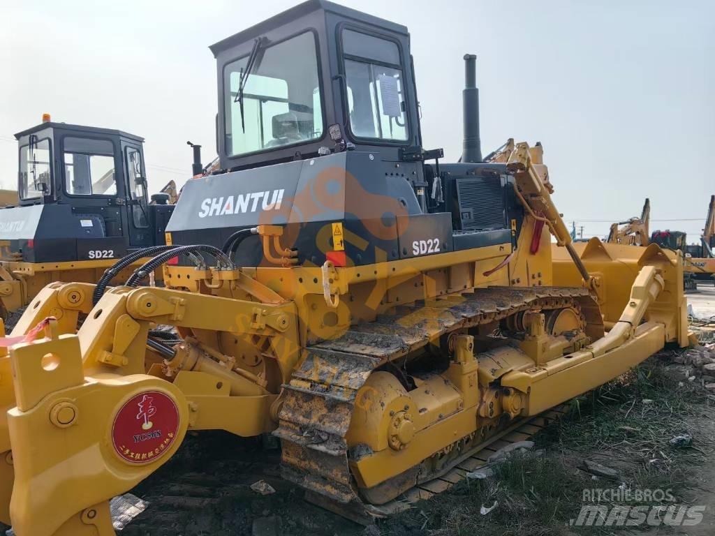 Shantui SD 22 بلدوزرات مجنزرة