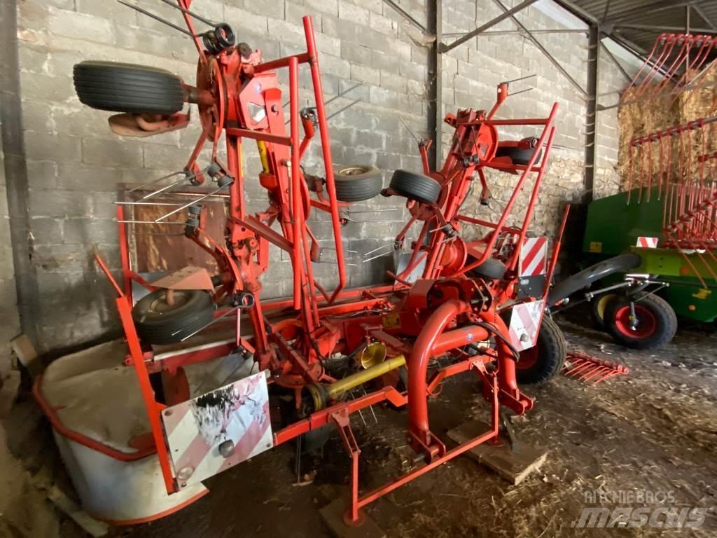 Kuhn Gf7601MH مكابس وميبسات التبن