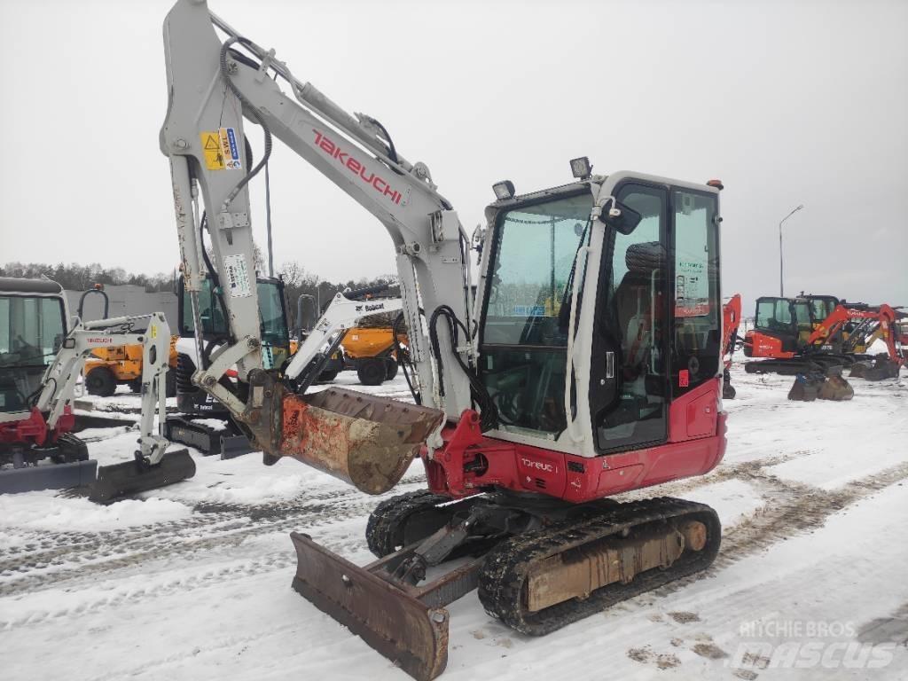 Takeuchi TB 230 حفارات صغيرة أقل من 7 طن (حفارات صغيرة)