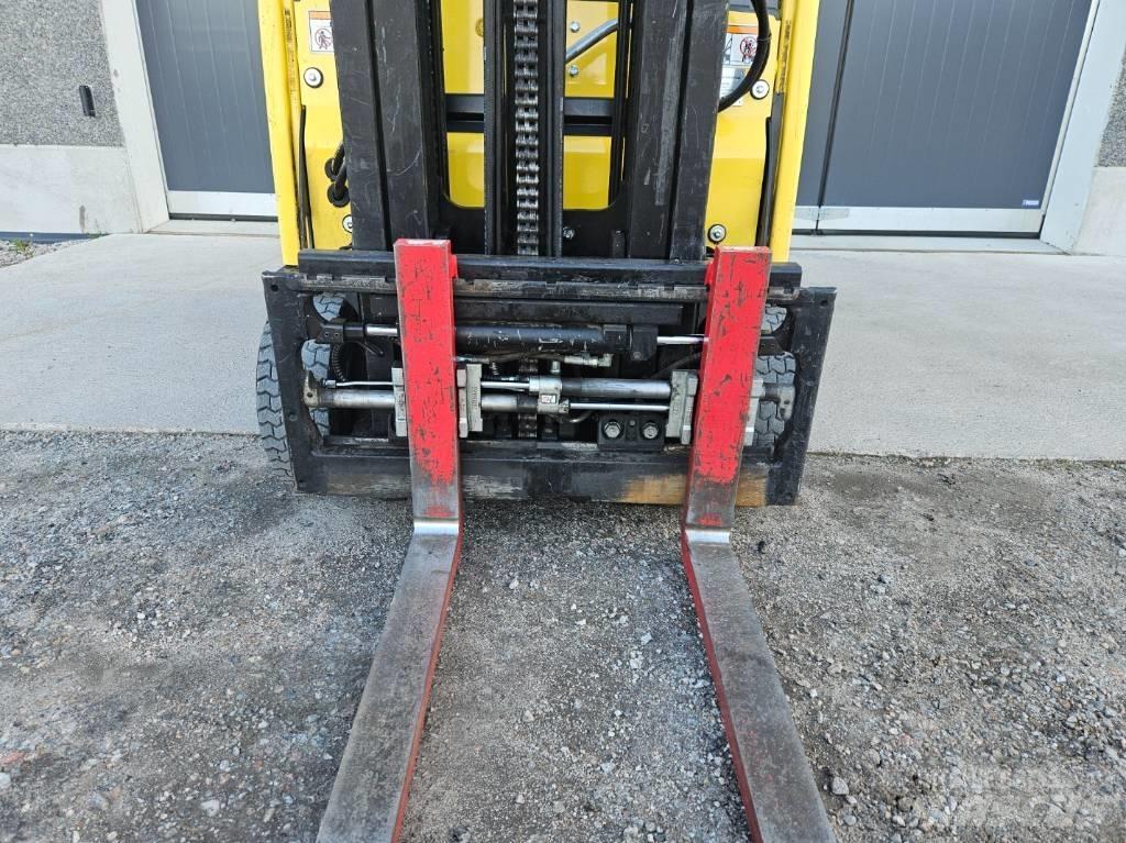 Hyster J 1.6 XNT شاحنات ذات رافعات شوكية تعمل بالكهرباء