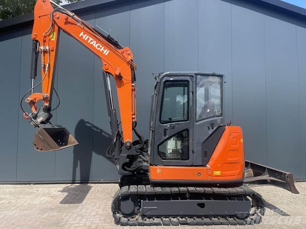 Hitachi ZX65 حفارات صغيرة أقل من 7 طن (حفارات صغيرة)