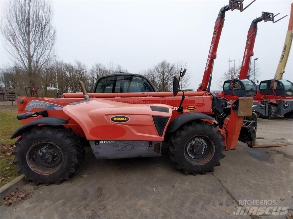 Manitou MT1440 مناولات متداخلة