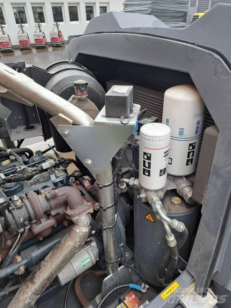 Atlas Copco XATS 138 مكابس