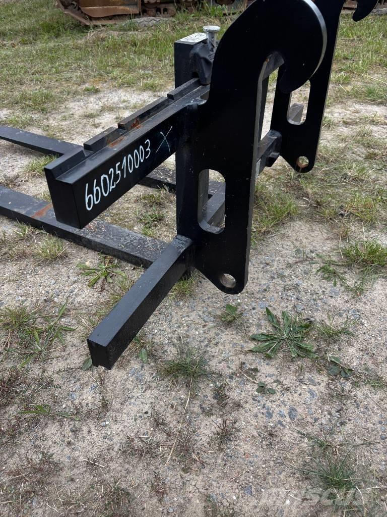 JCB 406 / 407 شوكات