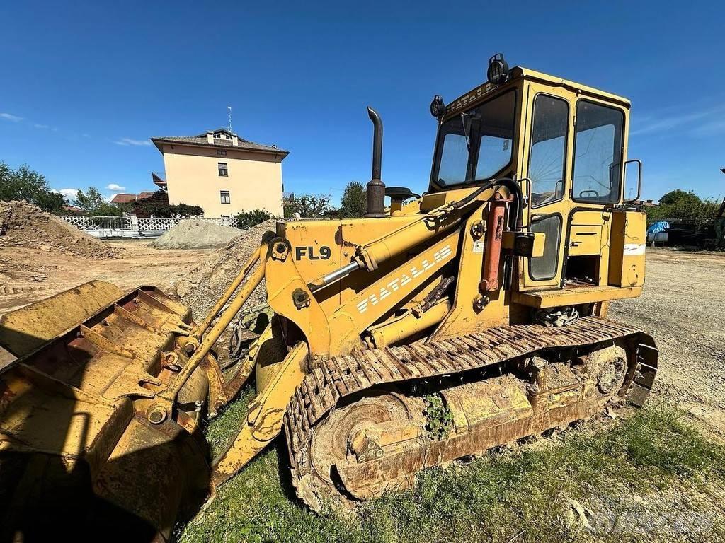 Fiat ALLIS FL9 لوادر بعجل