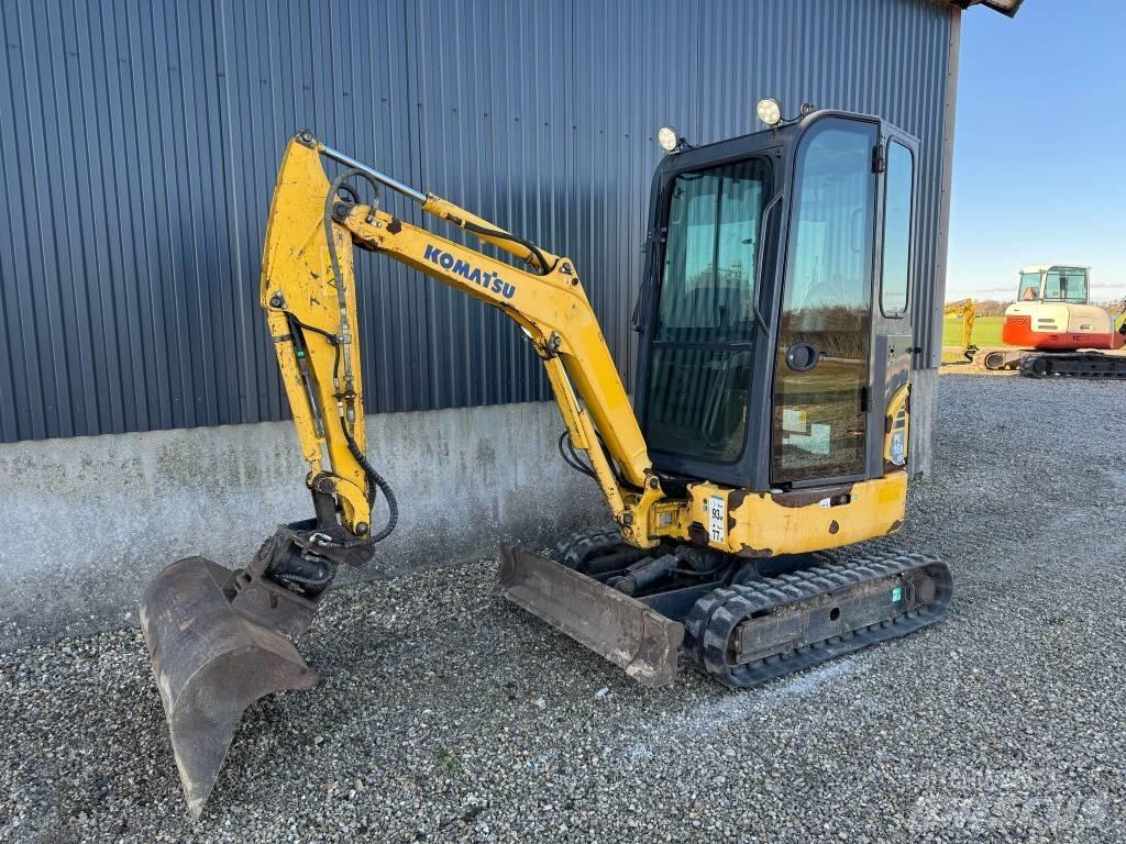 Komatsu PC 16 R-3HS حفارات صغيرة أقل من 7 طن (حفارات صغيرة)