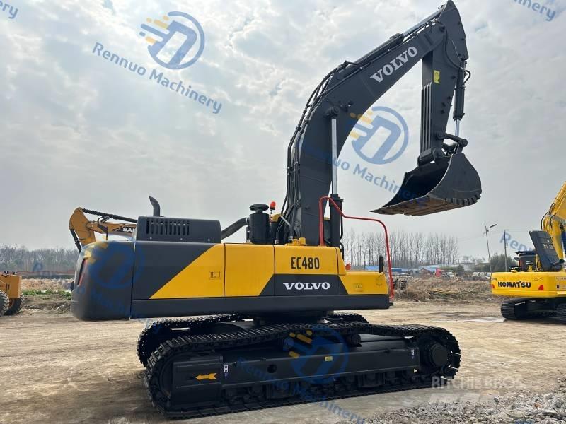 Volvo EC 480 D حفارات زحافة