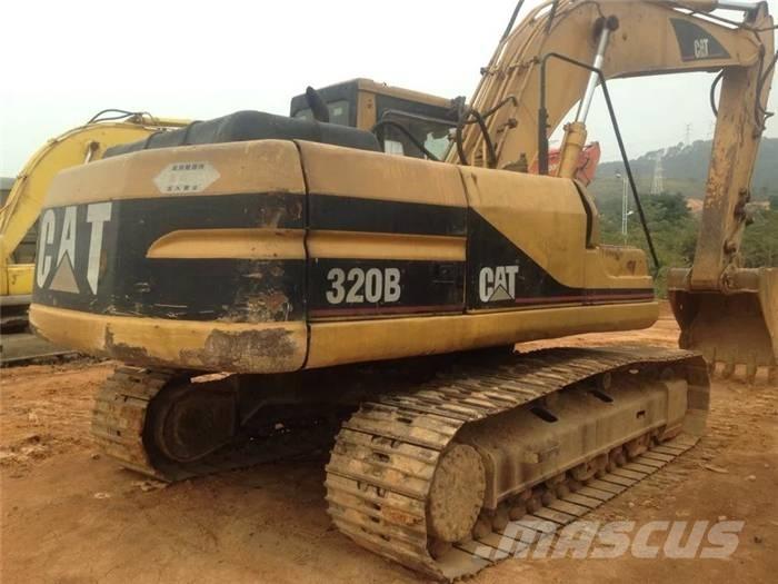 CAT 320 B حفارات زحافة
