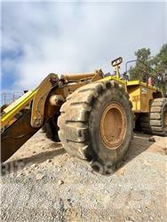 CAT 992 G لوادر بعجل