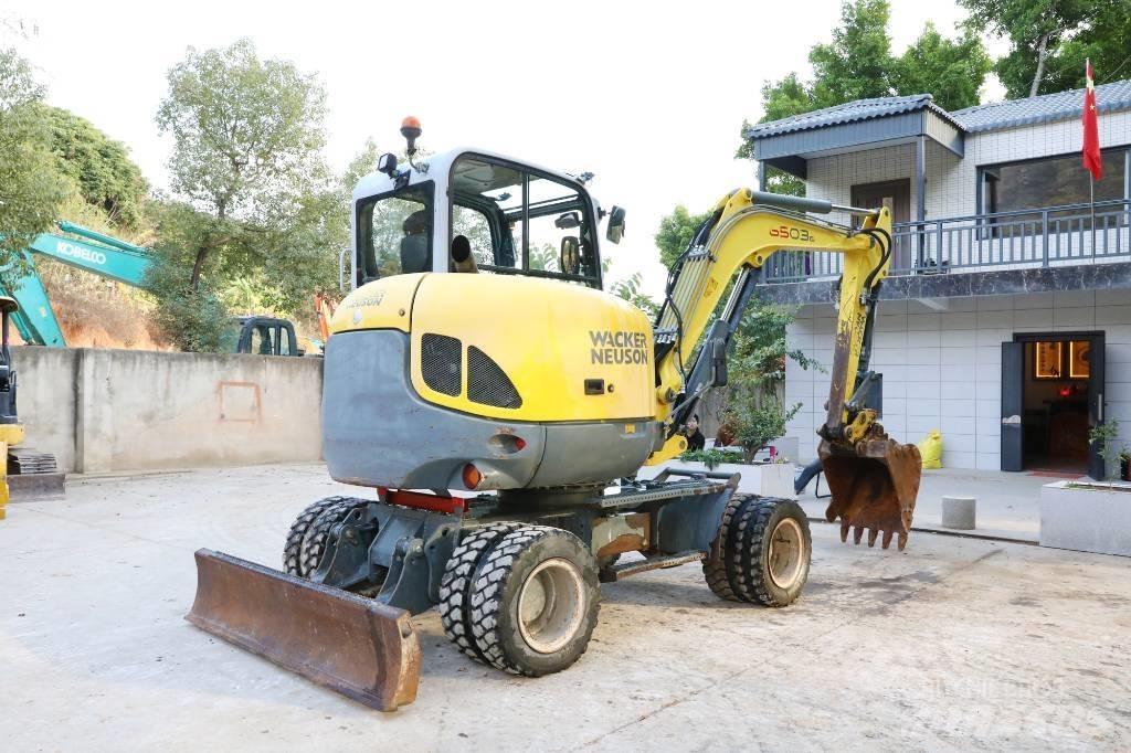 Wacker Neuson 6503 حفارات بعجل