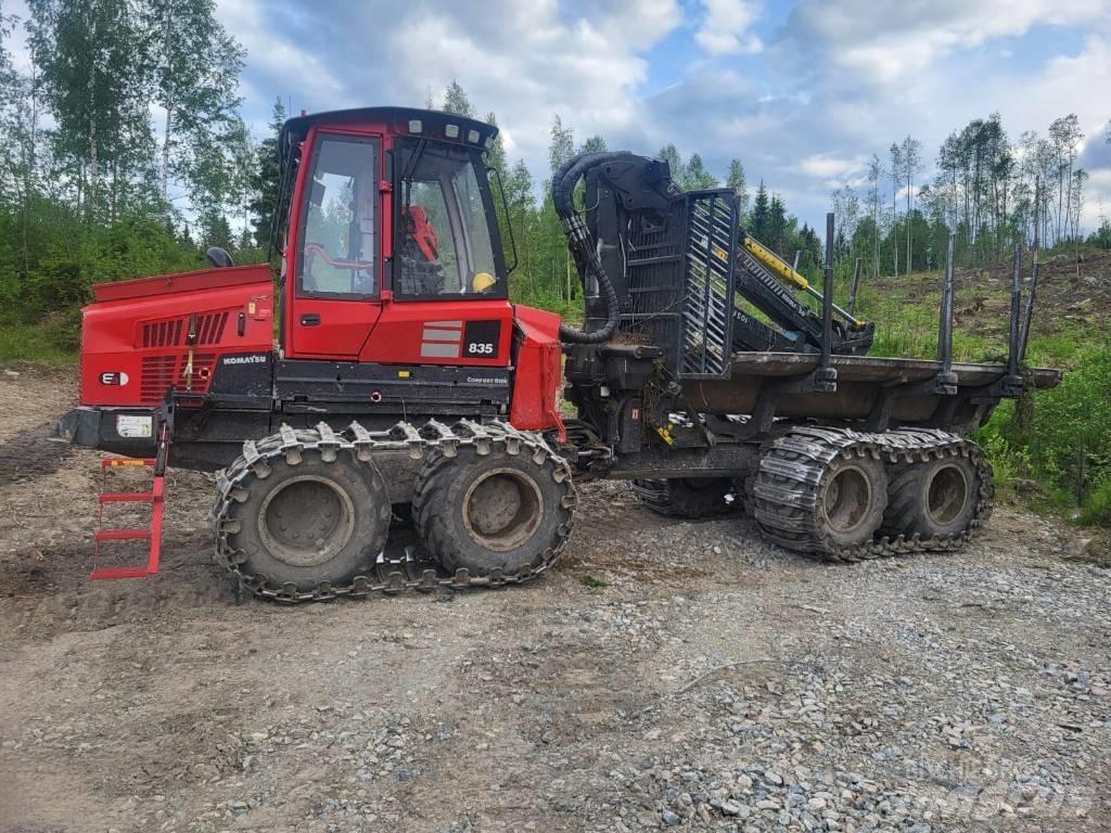 Komatsu 835 شاحنات