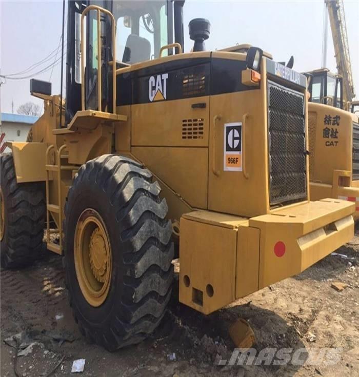CAT 966 F لوادر بعجل
