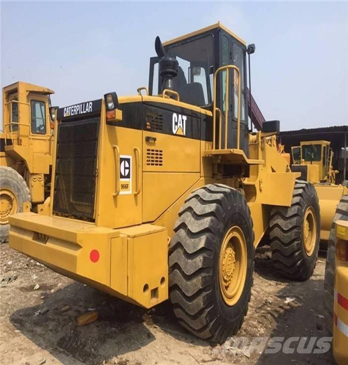 CAT 966 F لوادر بعجل