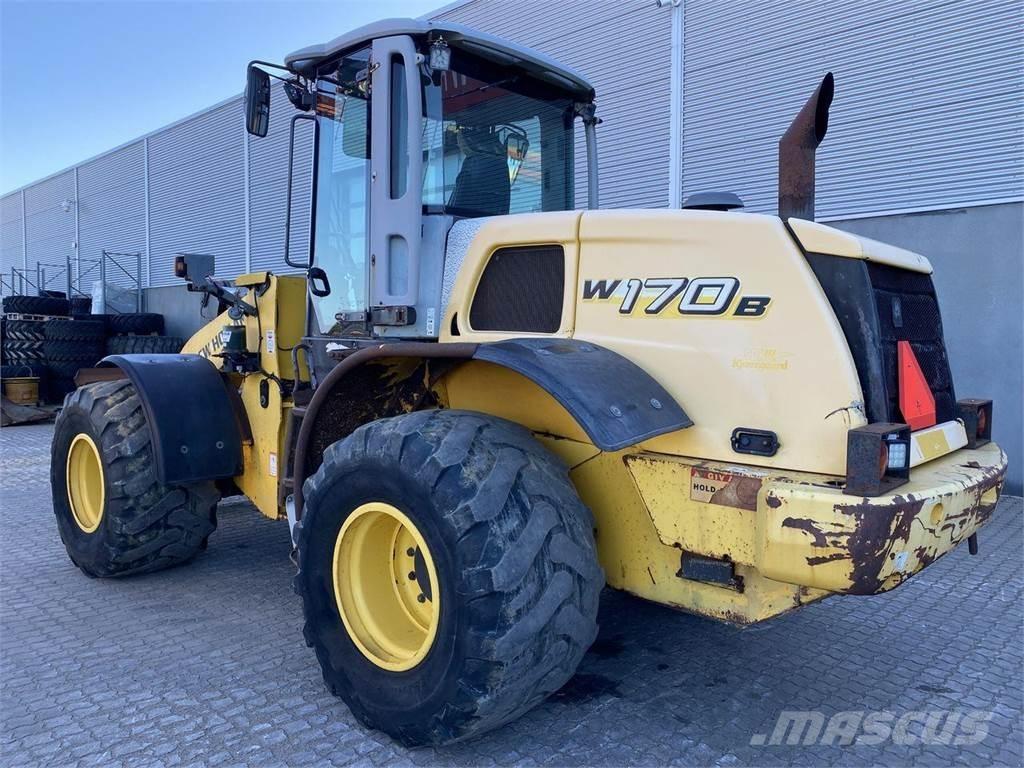 New Holland W170D لوادر بعجل