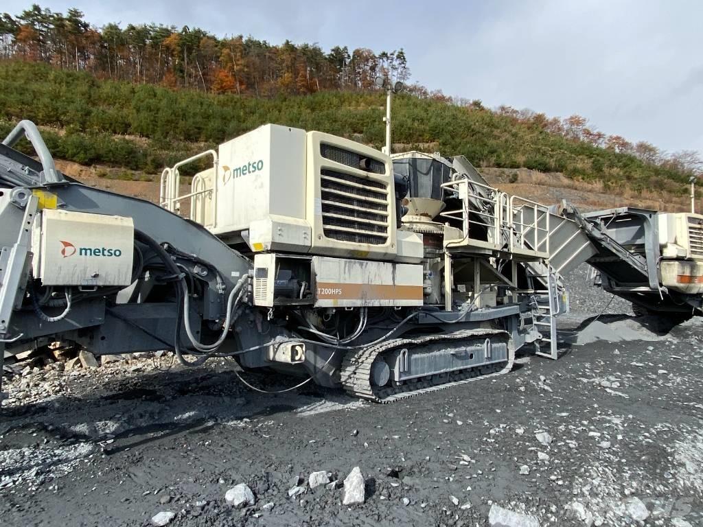 Metso LT 200 HP S الكسارات المتنقلة