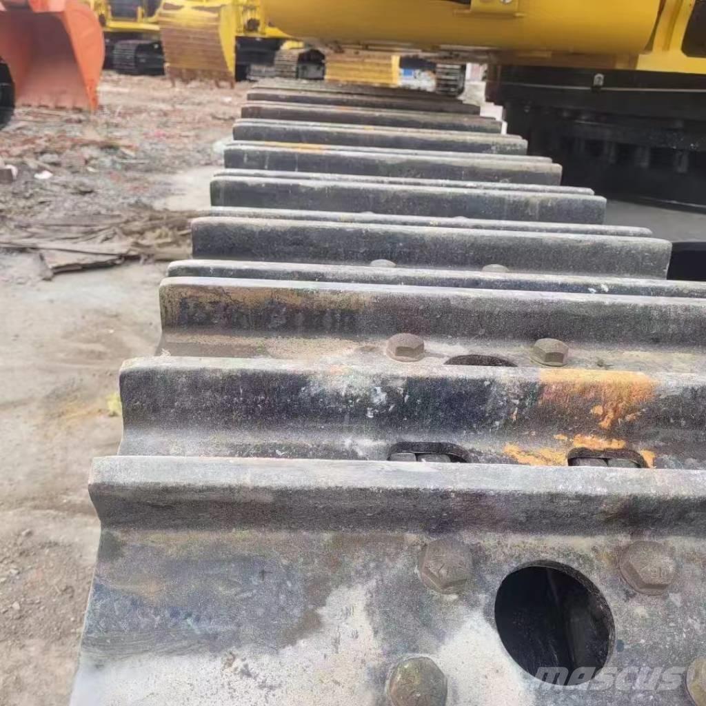 CAT 336GC حفارات زحافة