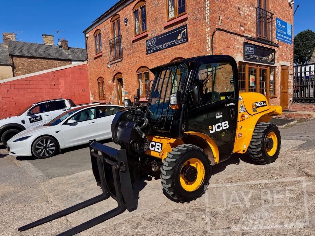 JCB 520-40 مناولات متداخلة