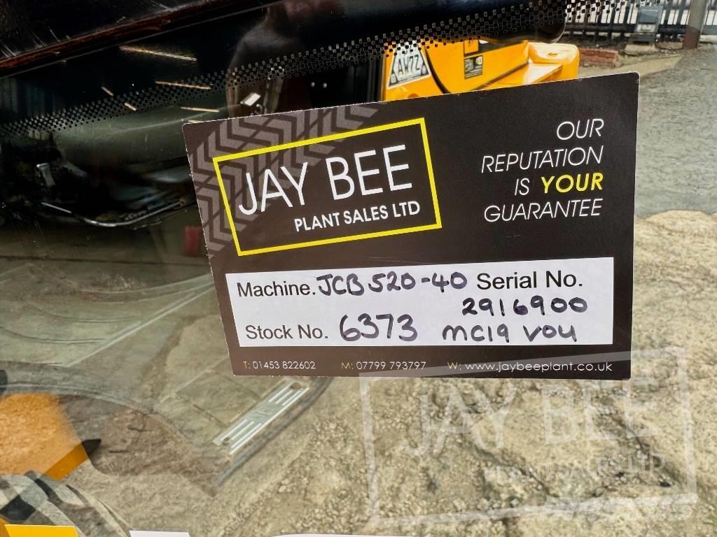 JCB 520-40 مناولات متداخلة