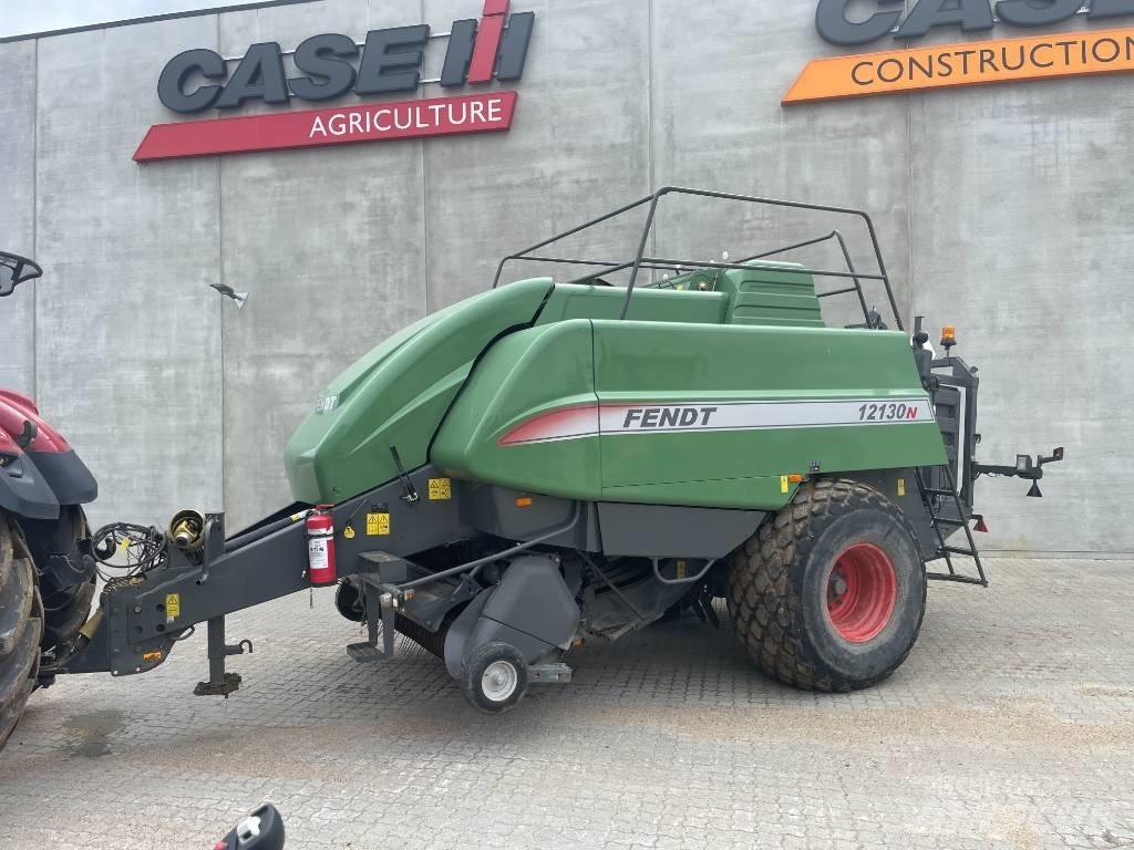 Fendt 12130 N محزمات مربعة
