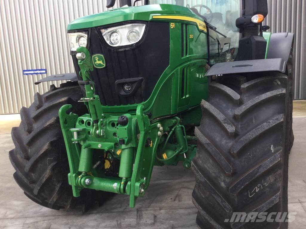John Deere 6R250 الجرارات